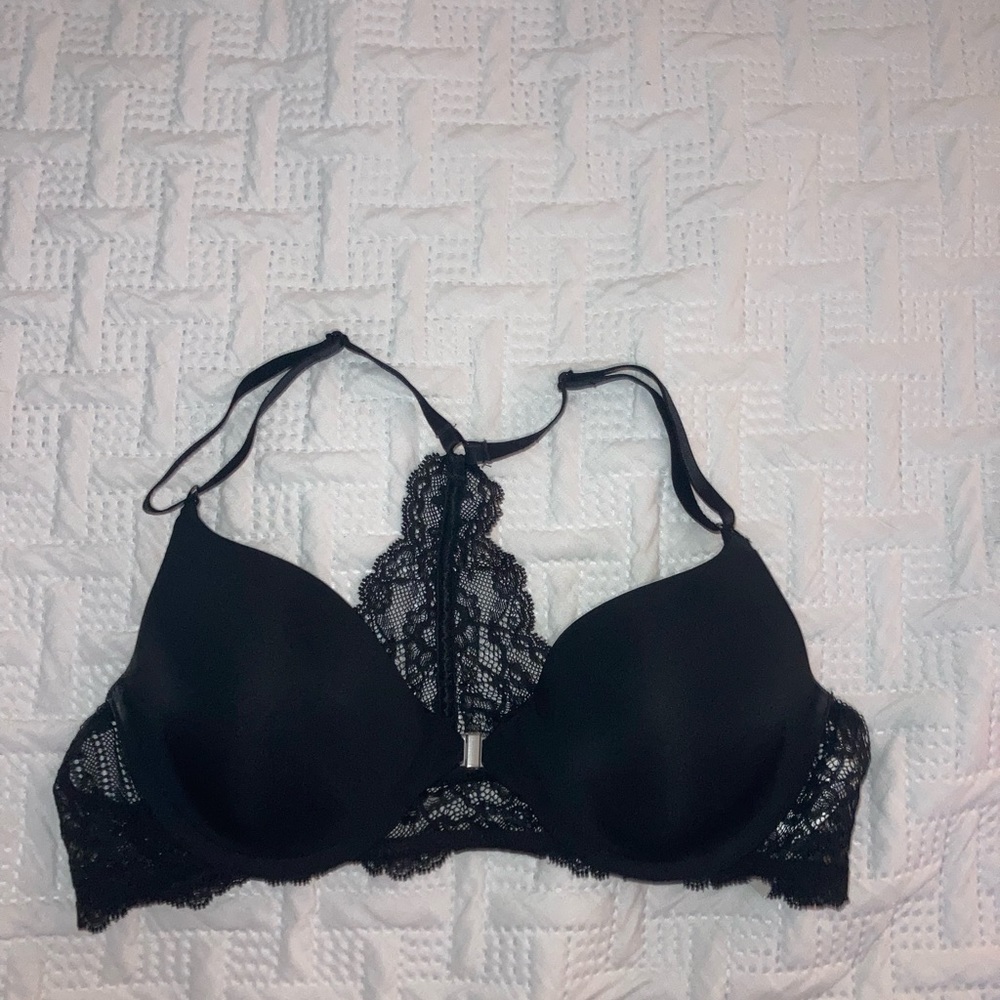 GAP body front clasp lacy bra